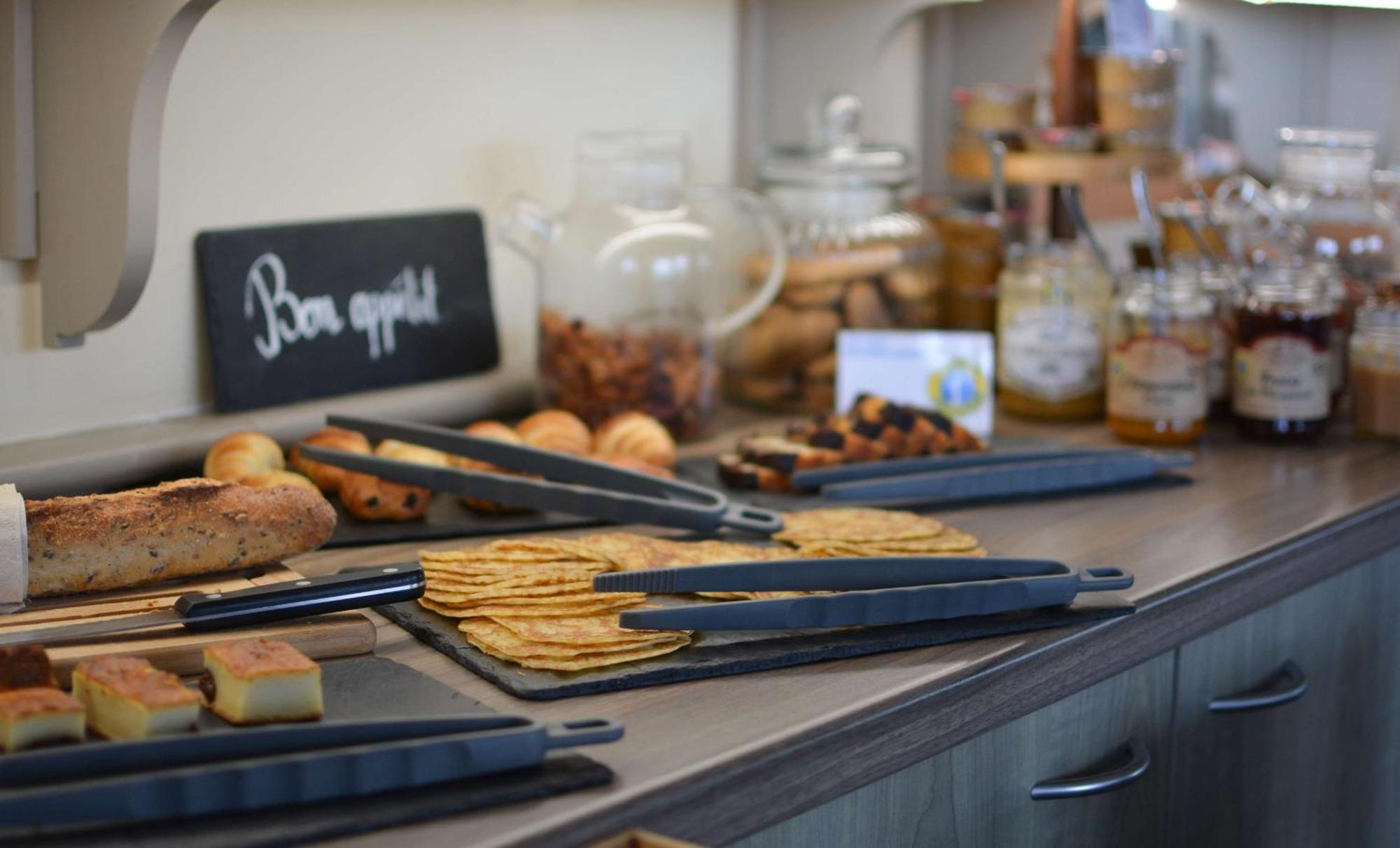 Brit Hotel Lannion-Perros Guirec Ngoại thất bức ảnh